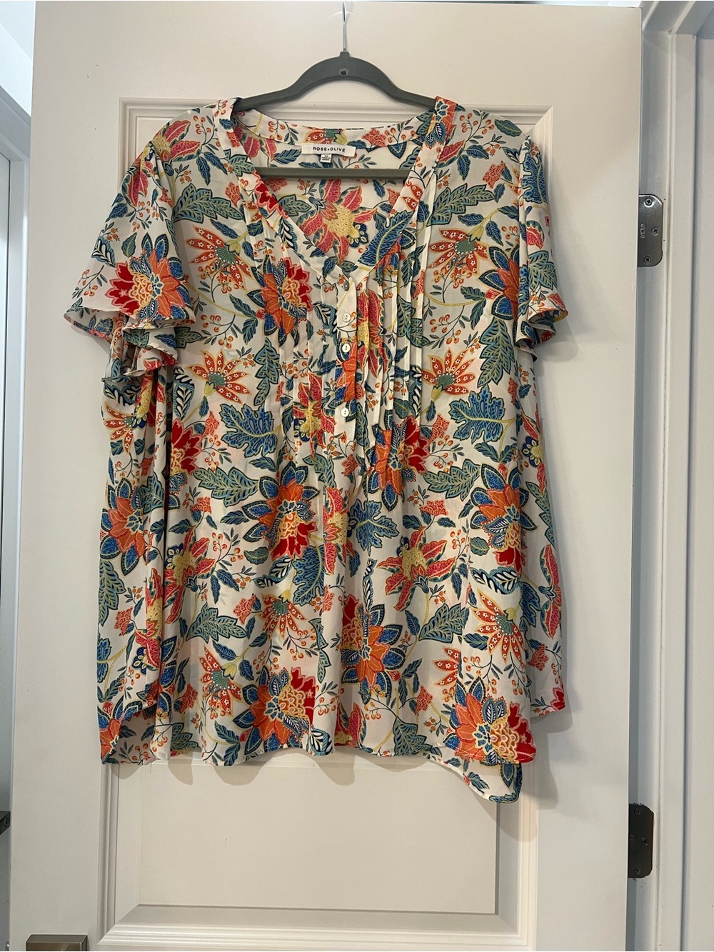 Rose + Olive Women’s 2X Multicolor Floral Short Sleeve Tunic Blouse